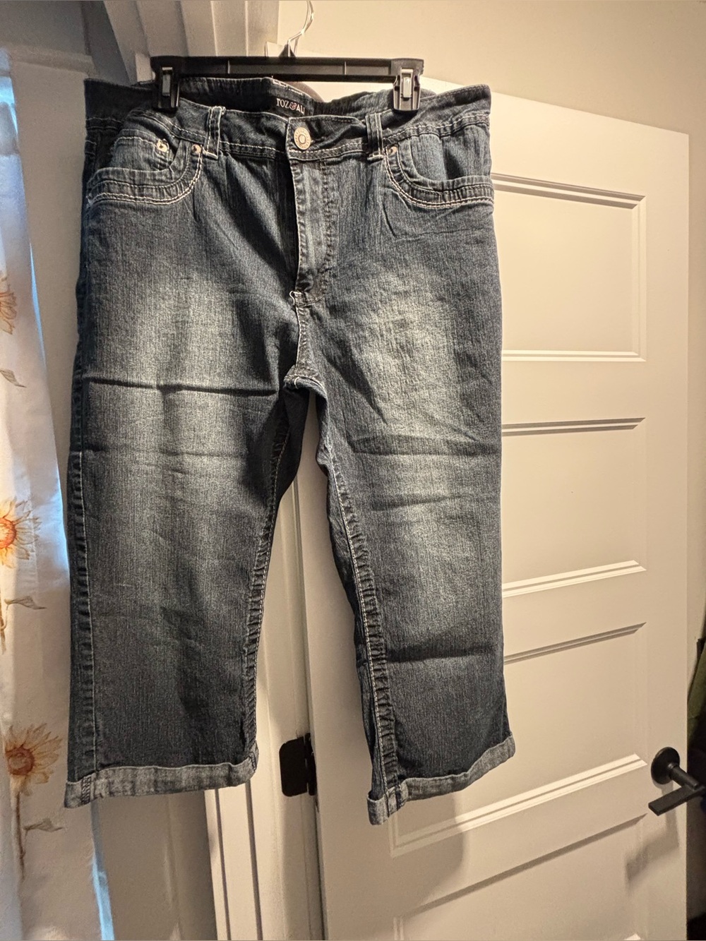 Woman’s Roz and Ali Capris size 18